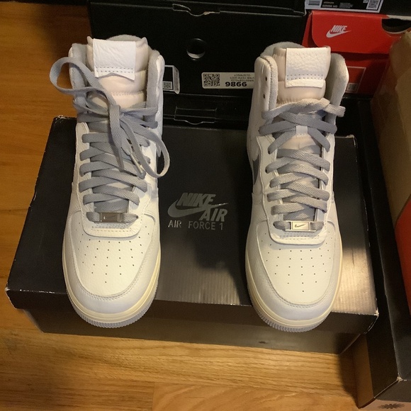 NWT Nike Air Force 1 High AF1 High Womens 9 = Mens 7.5 - Picture 14 of 16